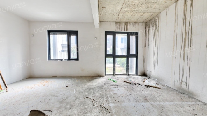 临澜墅二手房实景图