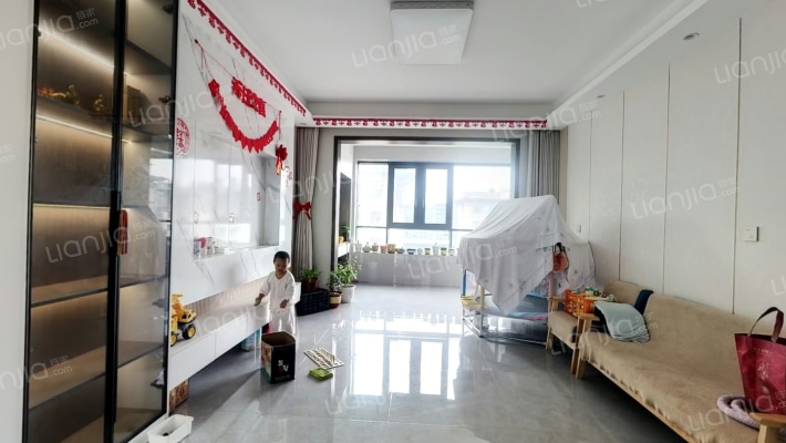 万盛荣城二手房实景图