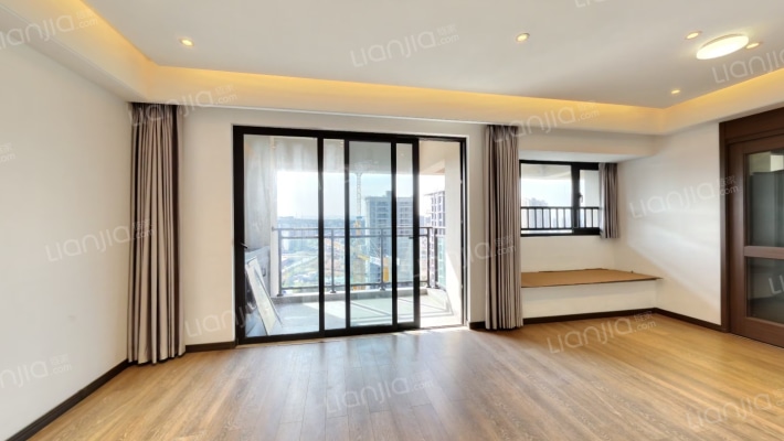 万科森林公园林涧二手房实景图