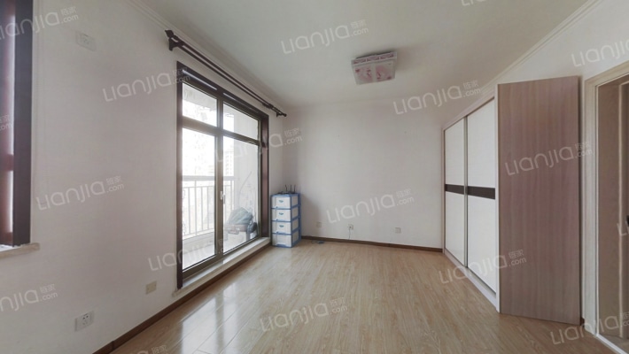 华通地中海郡二手房实景图