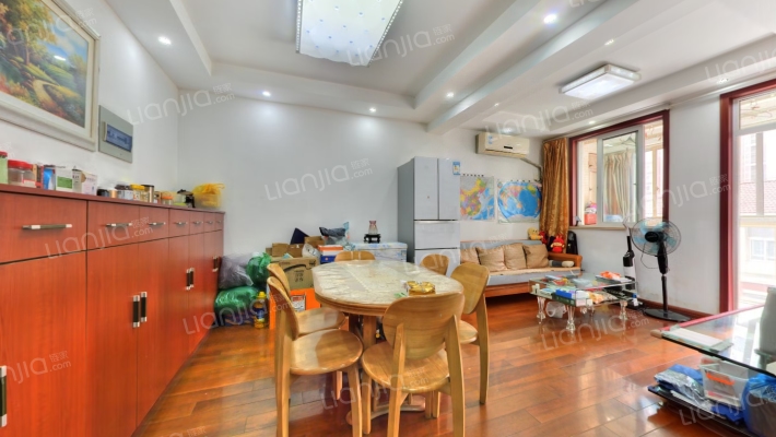 万泾花园二手房实景图