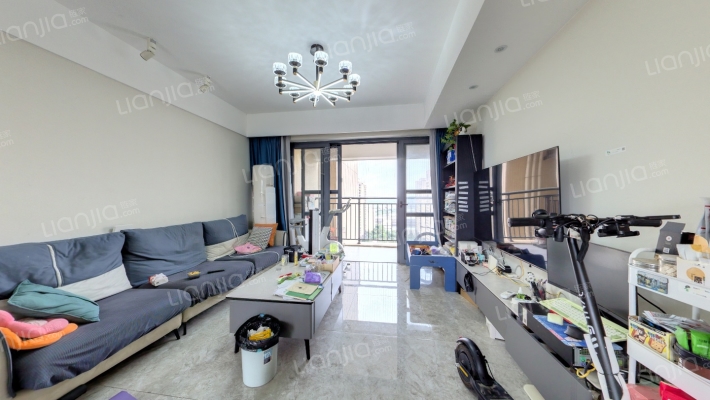 锦绣国际花城四期二手房实景图