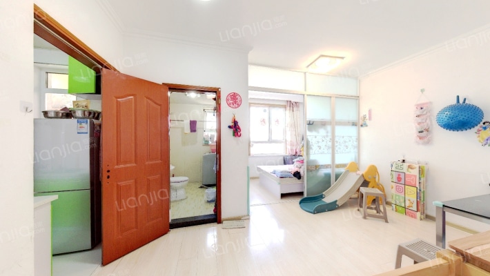 名品公寓二手房实景图