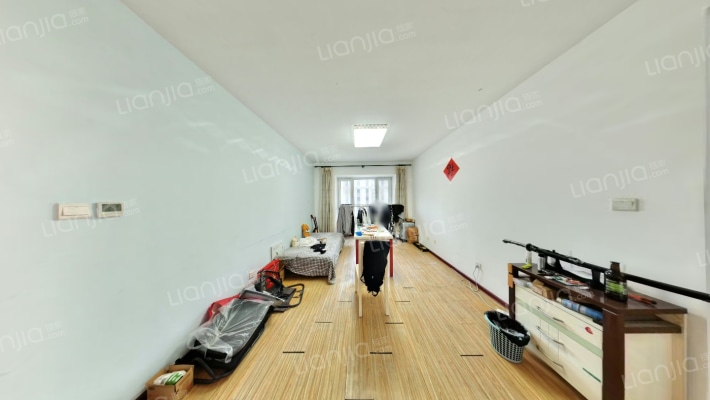 中骏雍景府二手房实景图