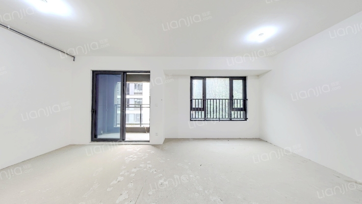 东叁金茂逸墅二手房实景图