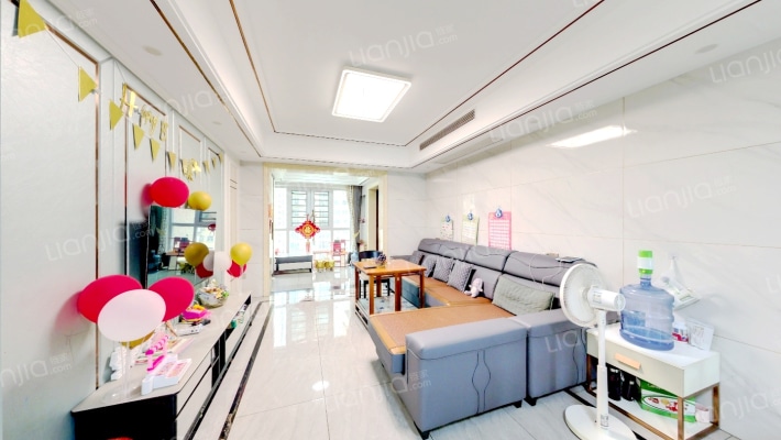 星河绿洲二手房实景图