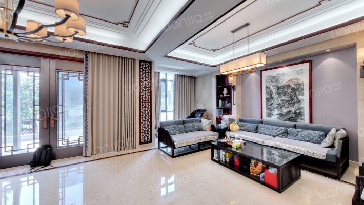 秦馀山庄二手房实景图