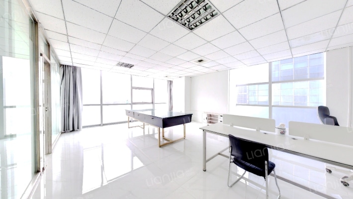 万达广场二手房实景图