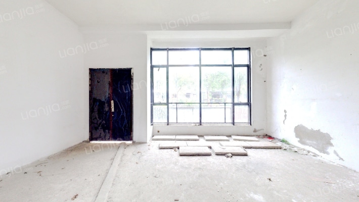 海伦春天二手房实景图