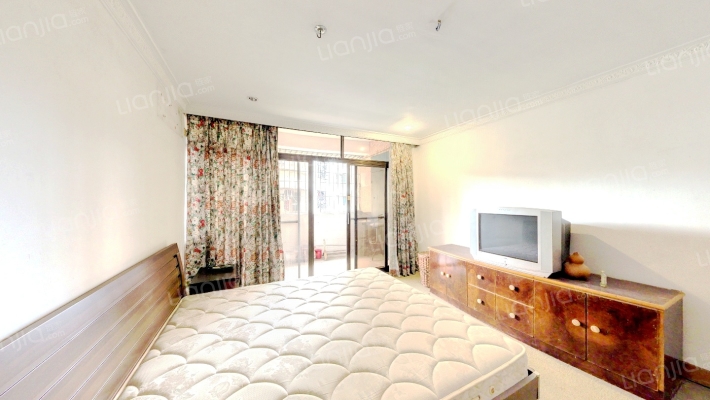 环山里住宅二手房实景图