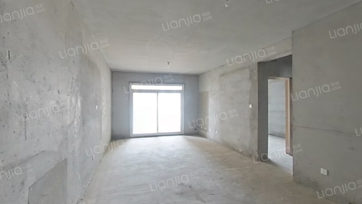 港润嘉园A区二手房实景图