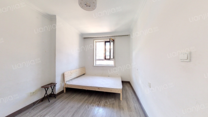 花园小区二手房实景图