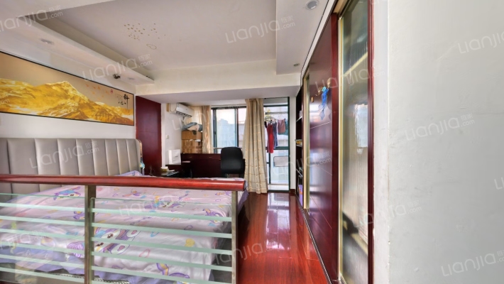 皇家丽晶都市庭园二手房实景图