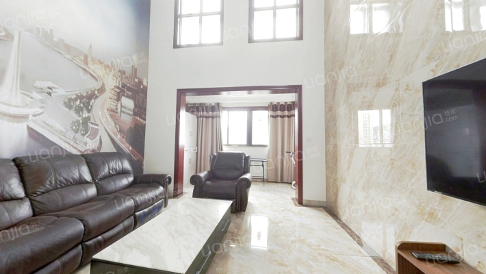 欧堡利亚臻园二手房实景图