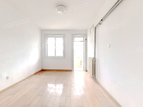 整租·伊春路 3室1厅 南/北