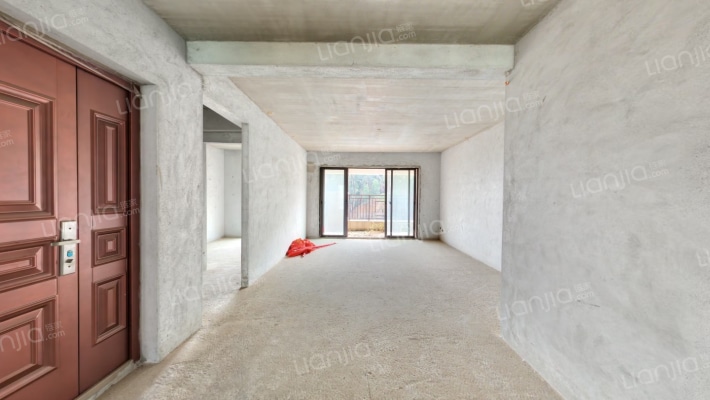 阿尔卑斯二手房实景图