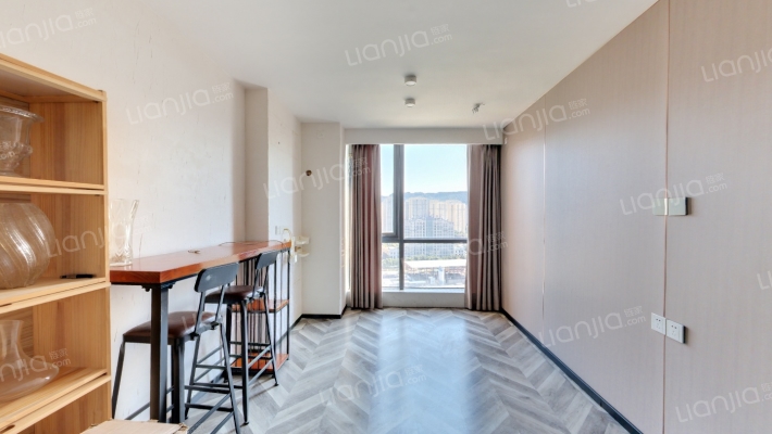 华熙LIVE023二手房实景图