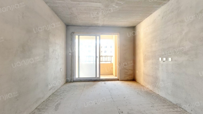 西湖嘉苑二手房实景图