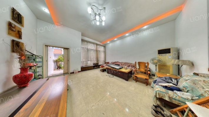 和贵馨城二手房实景图