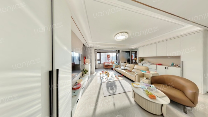 宝能翡丽河滨二手房实景图