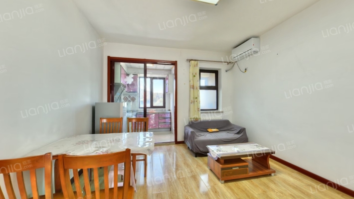 水畔精品二手房实景图