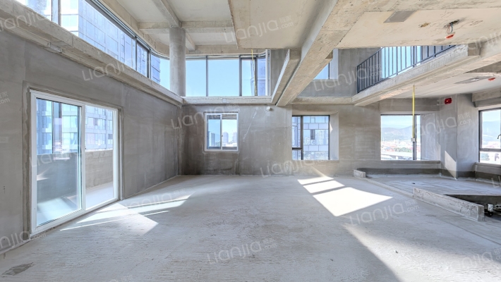 荣融繁星里二手房实景图