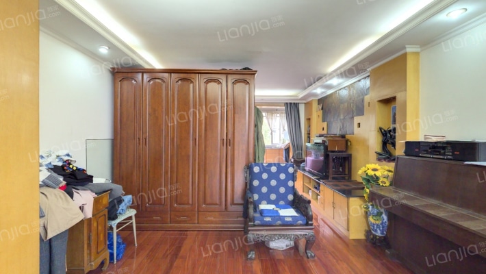 梅莲苑二手房实景图