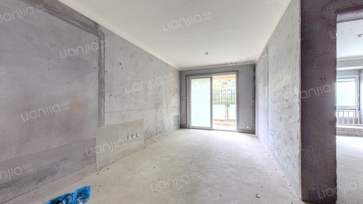 南方名苑二手房实景图