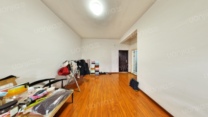 世纪财富广场二手房实景图