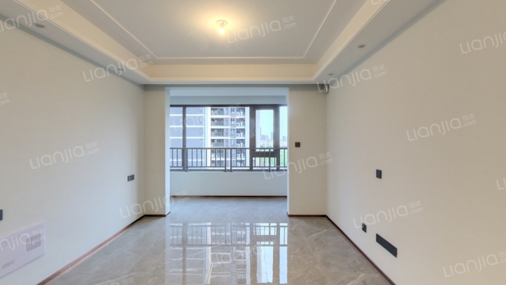 保利·都会云上府二手房实景图