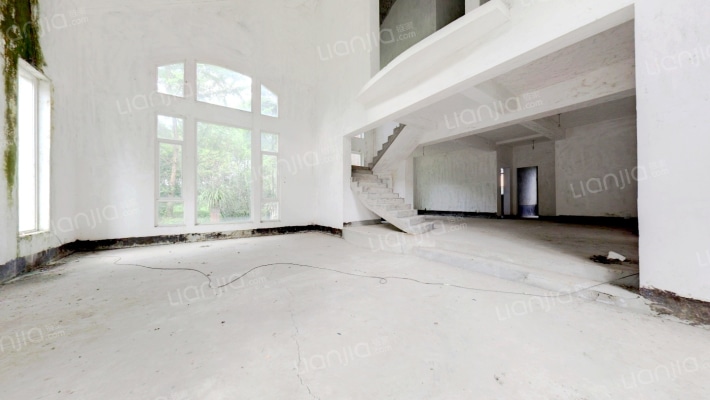 碧湖园(川西旅游线)二手房实景图