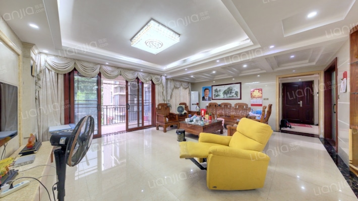 中航城二手房实景图