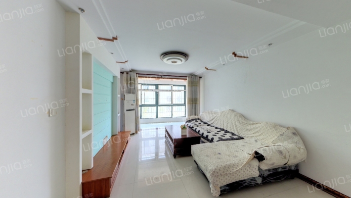 银泰名都花园二手房实景图