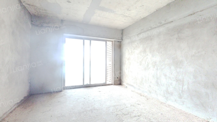 江湾南岸一期二手房实景图