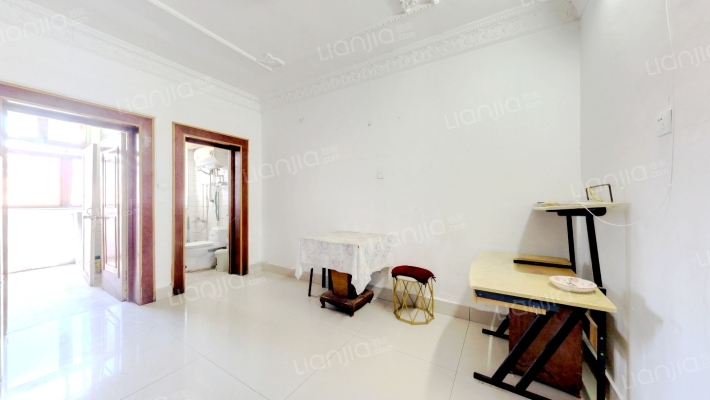 烟厂宿舍楼二手房实景图