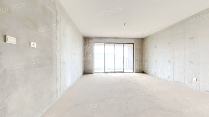 昆明湖臻园A区二手房实景图