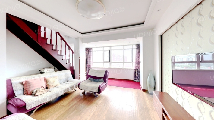 西山湖畔二期二手房实景图