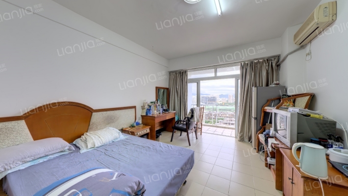 世嘉海景公寓二手房实景图