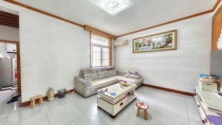 现代花园B区二手房实景图