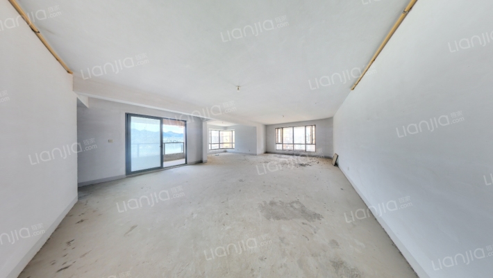 滨江1号公馆二手房实景图