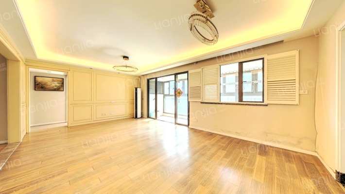 万科公园里三期二手房实景图