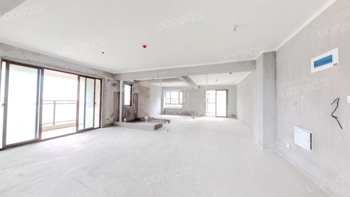 鹤鸾郡二手房实景图