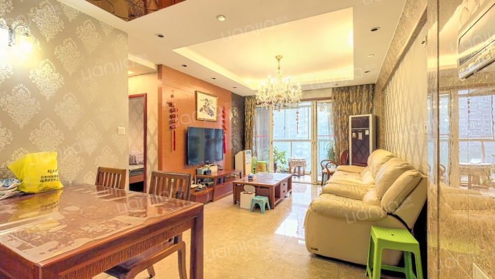 西岸观邸二手房实景图