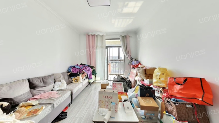 云海景苑二手房实景图