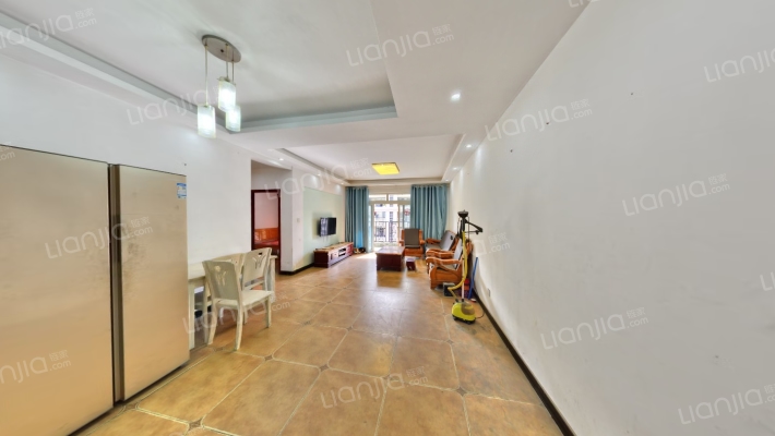 隆鑫花漾汇二手房实景图