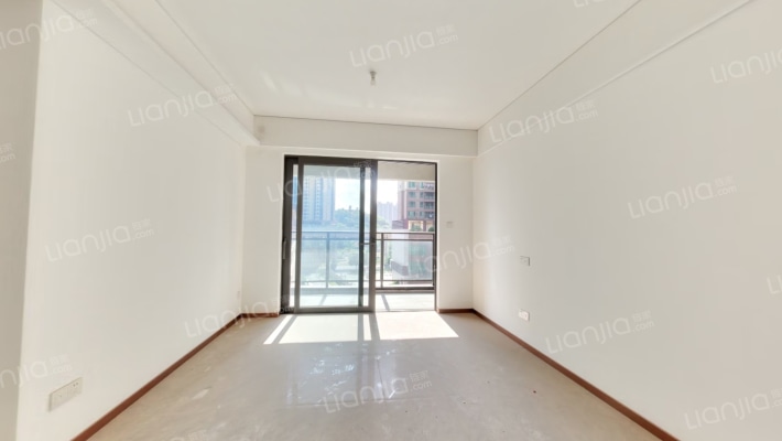 时代印记花园二手房实景图