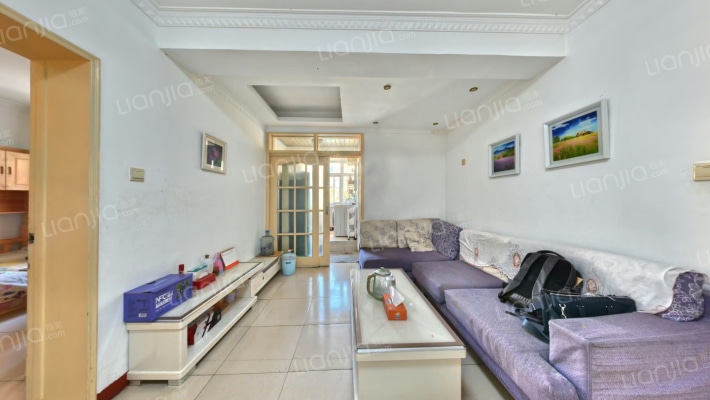 燕港新村二手房实景图