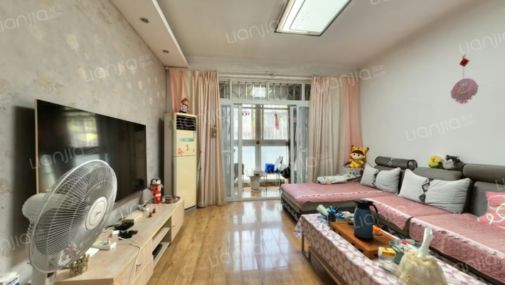 油田小区二手房实景图