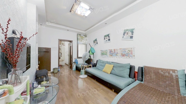 商业机械厂宿舍二手房实景图