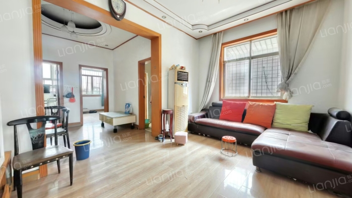 南街工商局家属院二手房实景图